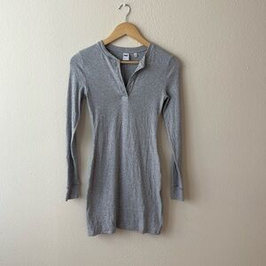 Aritzia Gray Long sleeve dress